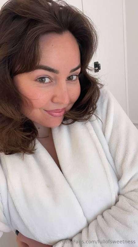 En combien de temps tu penses pouvoir me l’enlever? 🤭 