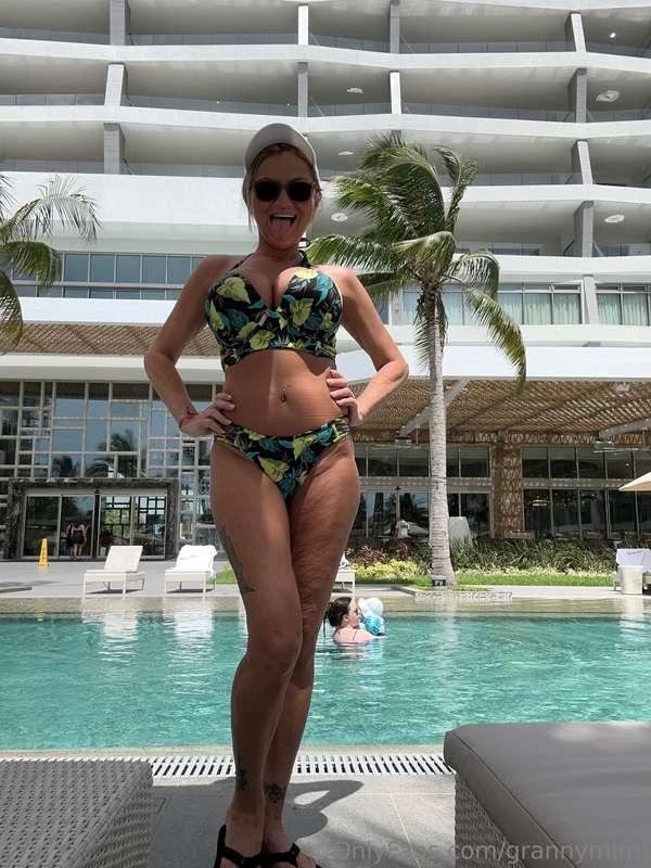 Enjoying my vacation in Cancun!