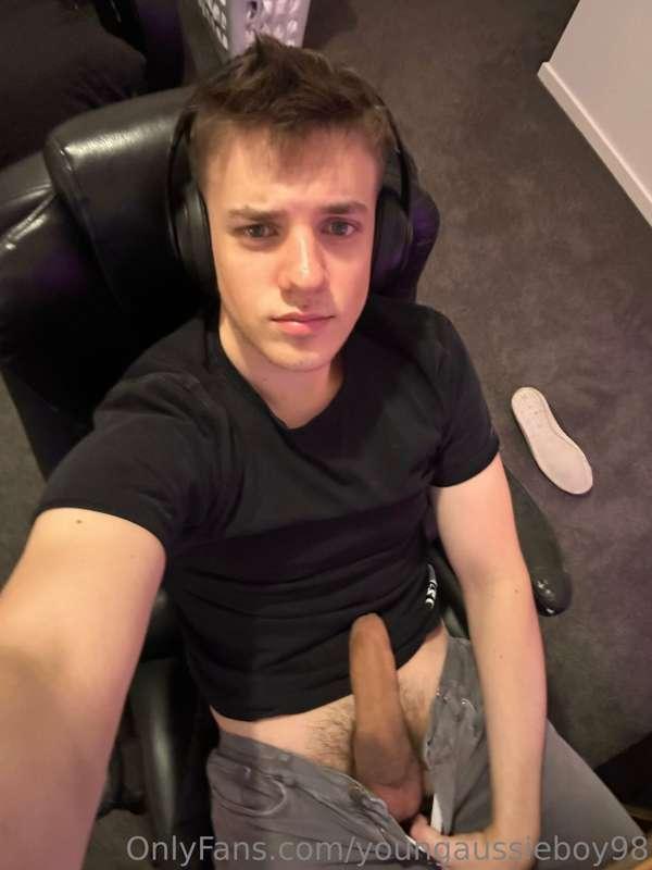 I got a hair cut :)
