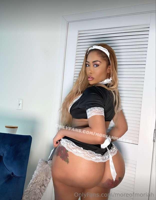 Would you let me clean your room? 🤭🤫

Go join my VIP Onlyfan..