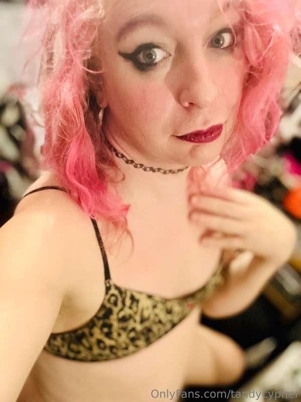 do we like the pink hair?