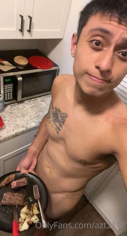 Who want some meat 😉😝