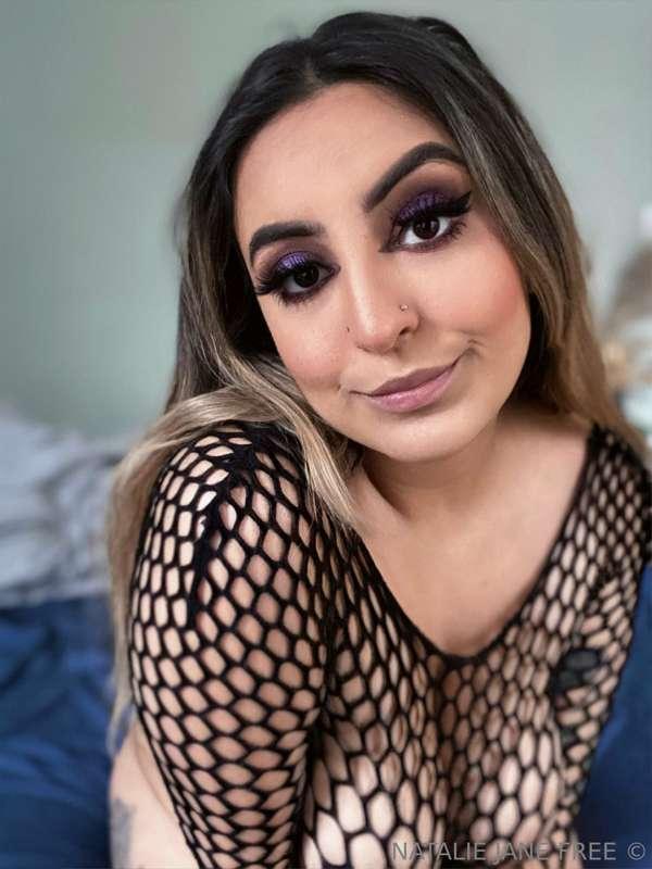 here's me, wishing I had something to suck on🤤