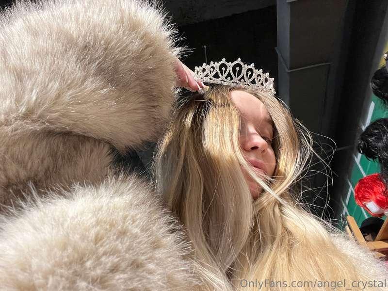 In childhood, I always dreamed of becoming Rapunzel and grow..