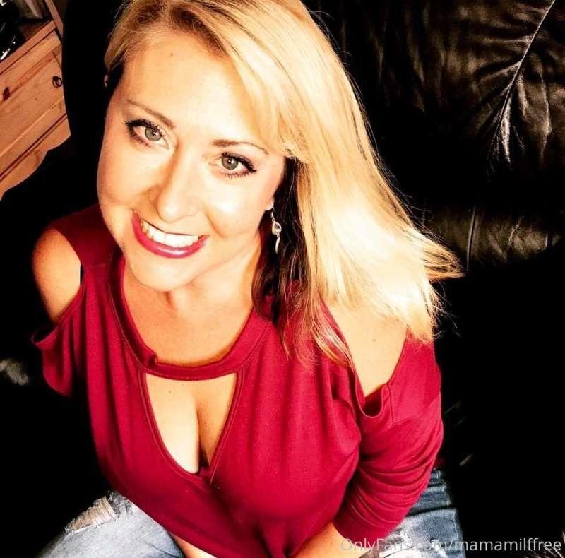 If I beg nicely can I suck your cock!?