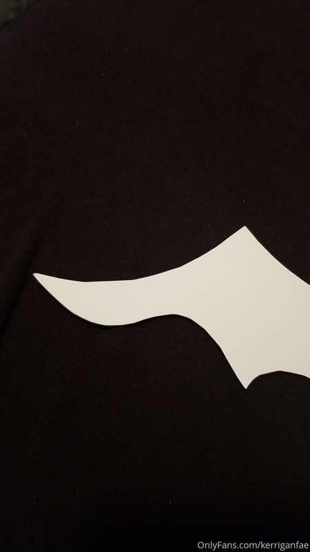 I have an idea for my next shoot, but I'm new to crafting so..