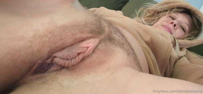 Breakfast is served 😋 