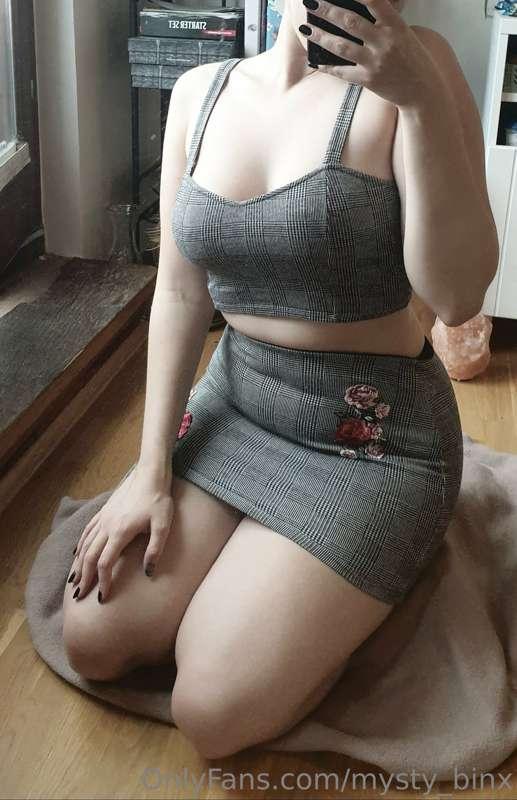 I love this set 🥀🖤