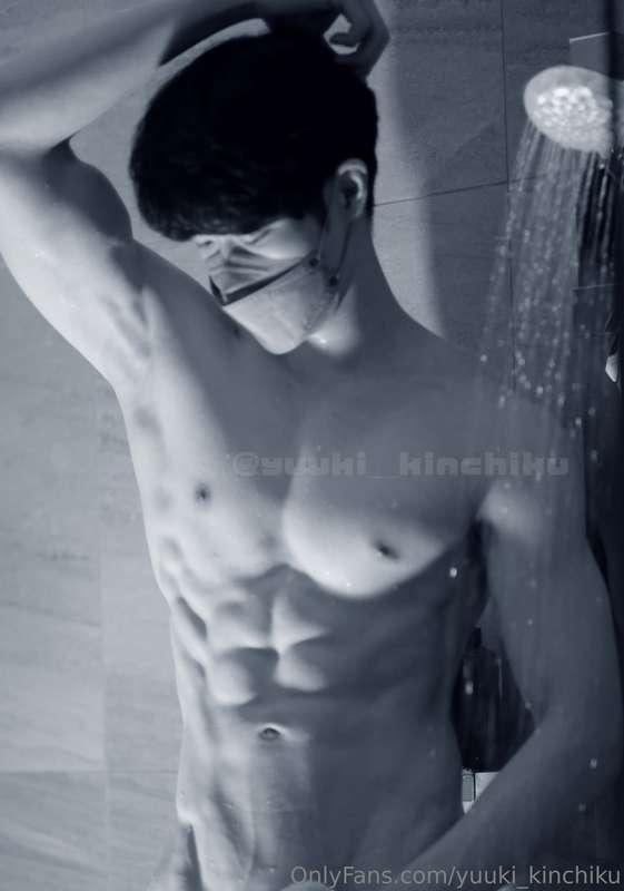 今週もおつかれさまでした！お風呂入ってゆっくりしてください😊Great job this week! Take a ni..