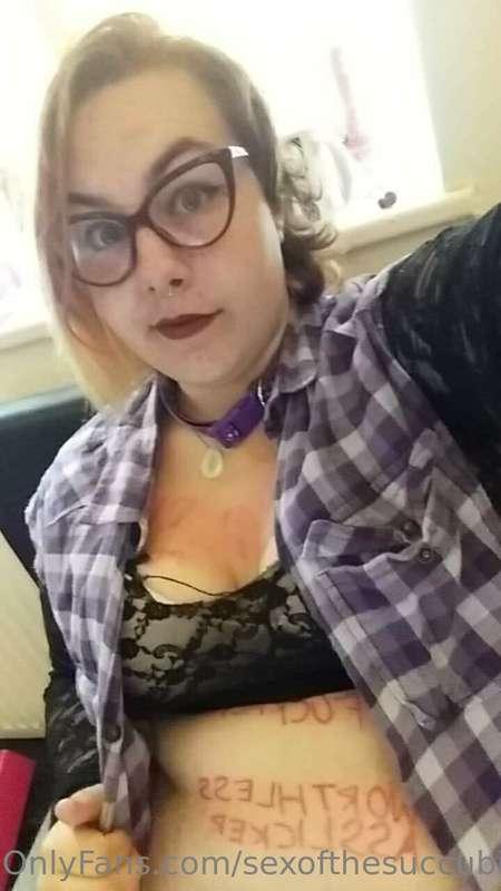 This is what I look like the day after a hot photoshoot 😅 - ..