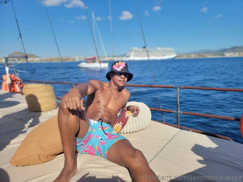 Hey hey did you miss me.....  had myself a lil Cabo adventur..