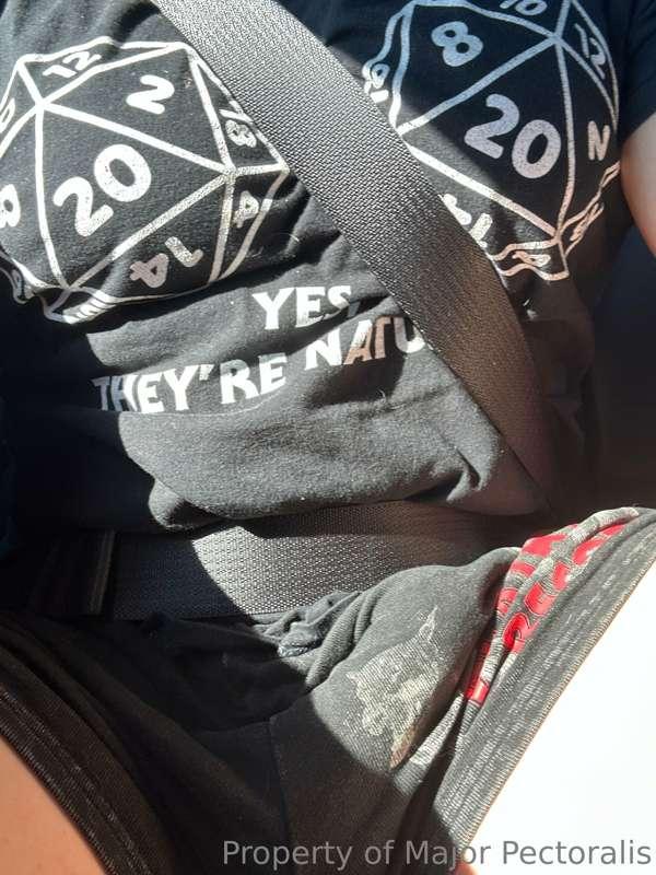 God I was so horny earlier...