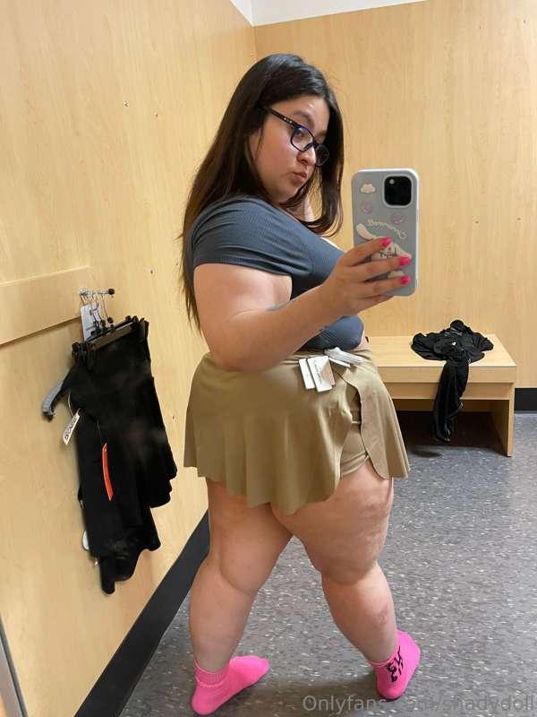 Lift my skirt? 🥵