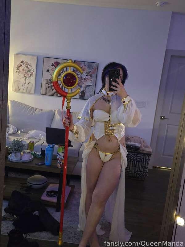 I have missed doing cosplays so much! I can't wait to do some more! Got any ideas for me??? Share them below!

#cosplay #cosplayer #fyp #hotgirl #sexy #hot 