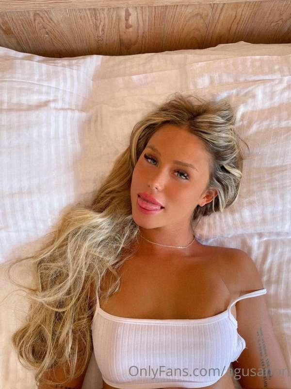 Morning babe 😏💛