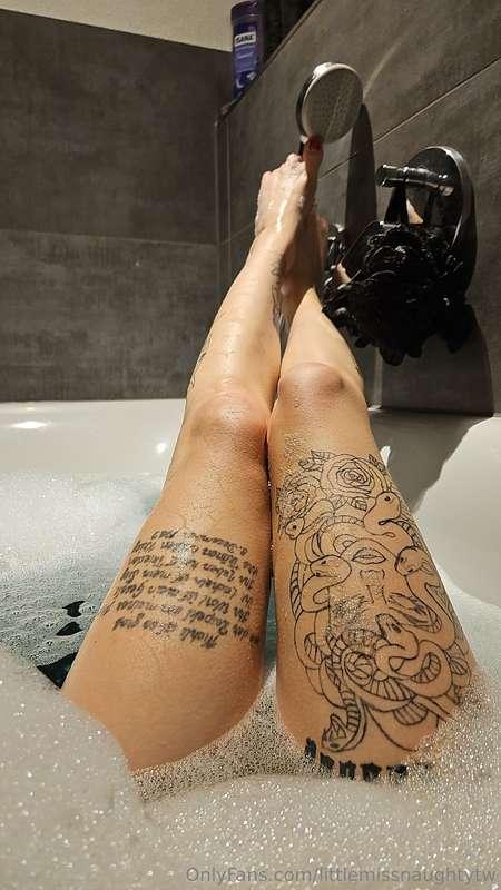 Nach einem anstrengenden Arbeitstag 🛀🤌🏻