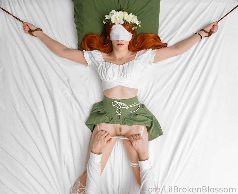 lilbrokenblossom image #3