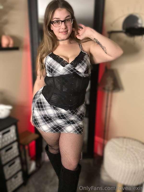 Subtle lip bite 