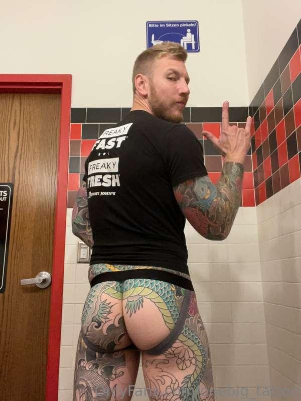 Happy Friday everyone! I am secretly ready for the weekend u..