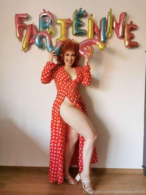 It's my birthday! Will send out my nurse set and a cosplay s..