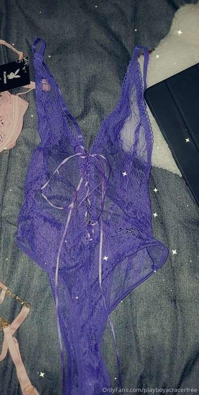 Working on custom content today and tomorrow for two lucky f..