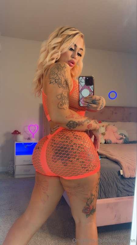 Your Mistress is Online. Waiting for some fun. 💋💋