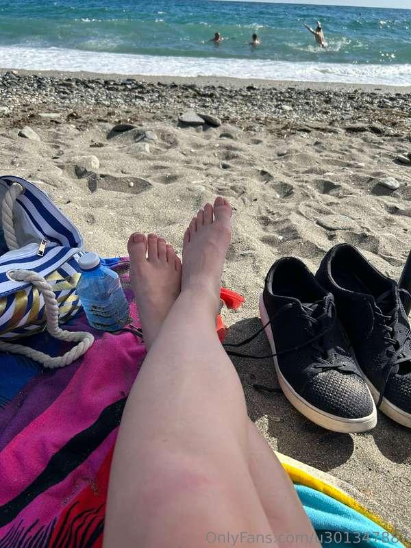 do you think my toes look nice laid on the beach?