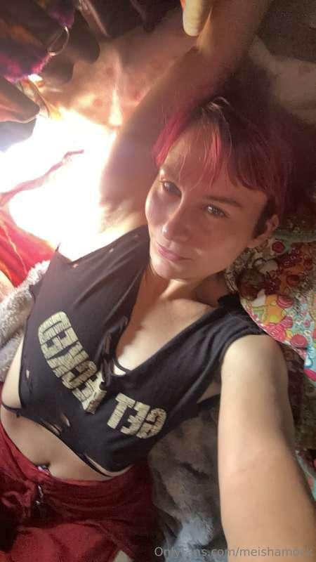 Happy Monday 💗 I just wanted to let ya’ll know I have a priv..