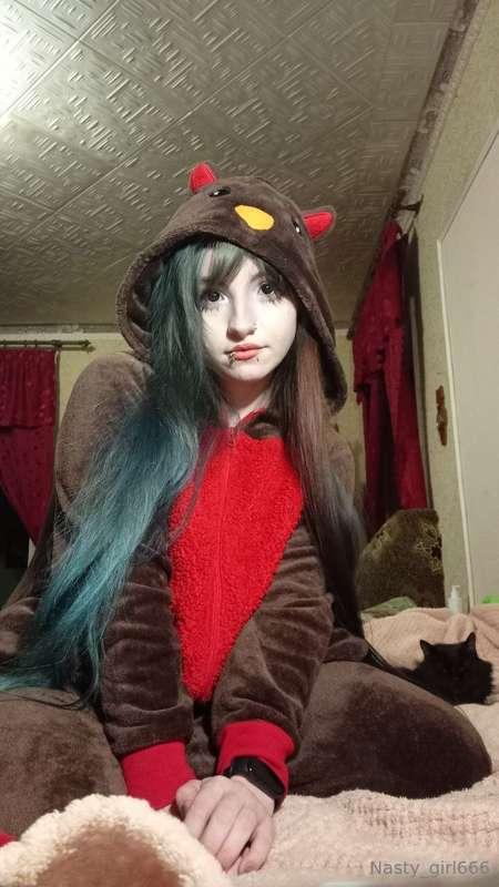 yo, a flying squirrel flew to you🍂