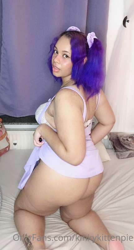I just like purple a lot 🙈