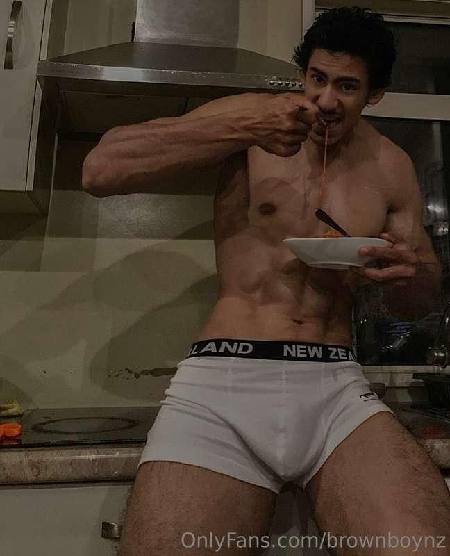Who loves  noodles??