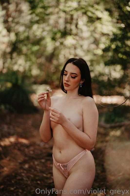 violet_greyx image #0