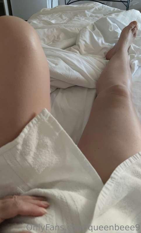 queenbeee9 image #0