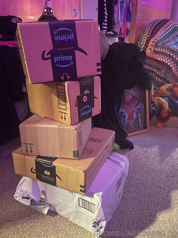 A sub sent all this shit then deleted his account & while I ..