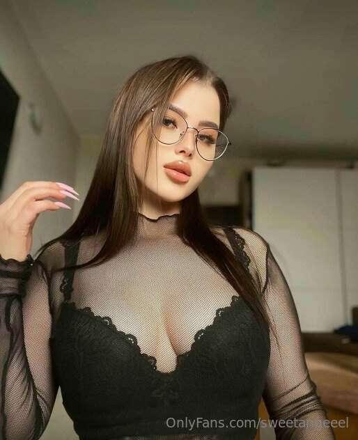 Enjoy @angelicvirgooo sexy natural tits that make you crave ..