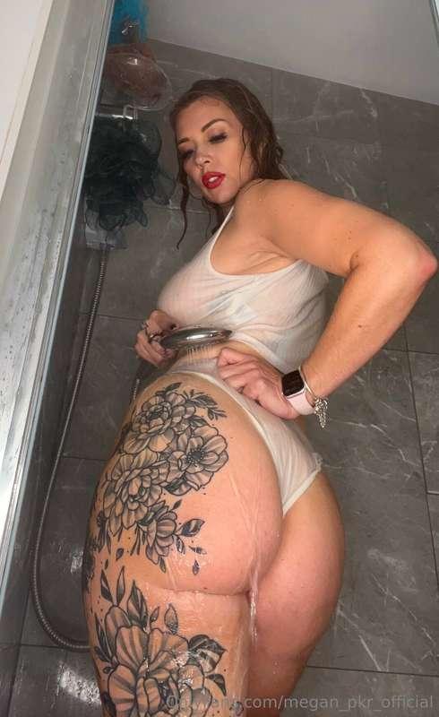 Does wet look good on me? 😜
