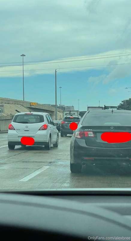 Don’t you just hate traffic? i think someone saw me☺️