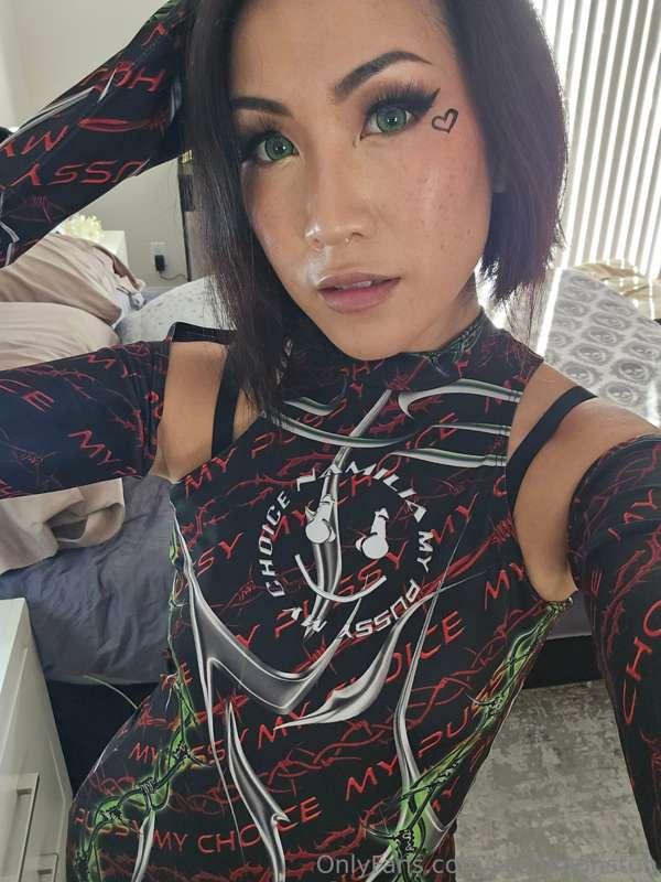 My pussy my choice 😈

I'm going to a really big private sex ..