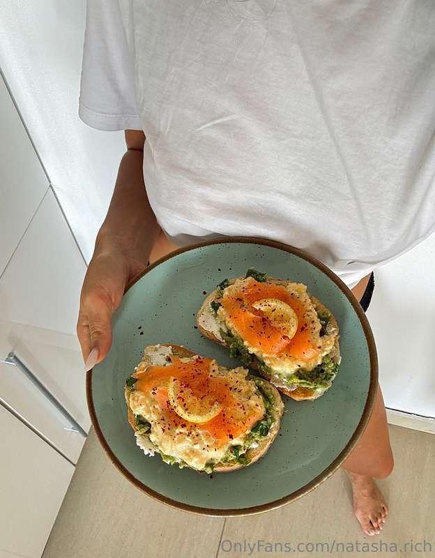 Morning! 🌞 Did you know that I am a great cook too?😋 what wo..