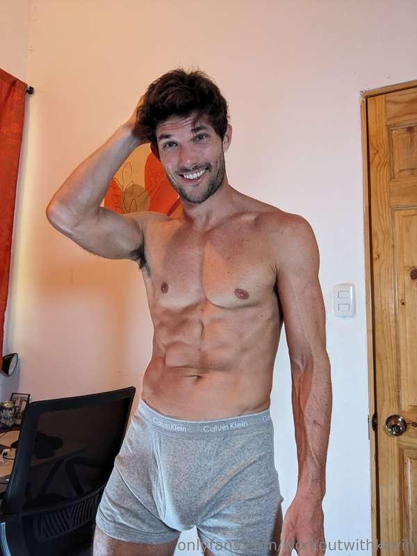 POV: I'm your personal trainer and you just caught me making..