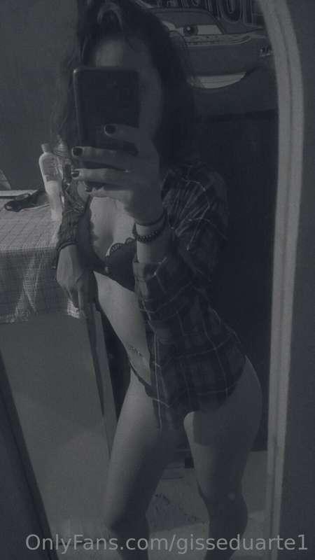 quiero compartir un rato en el chat contigo, ¿me escribes?
