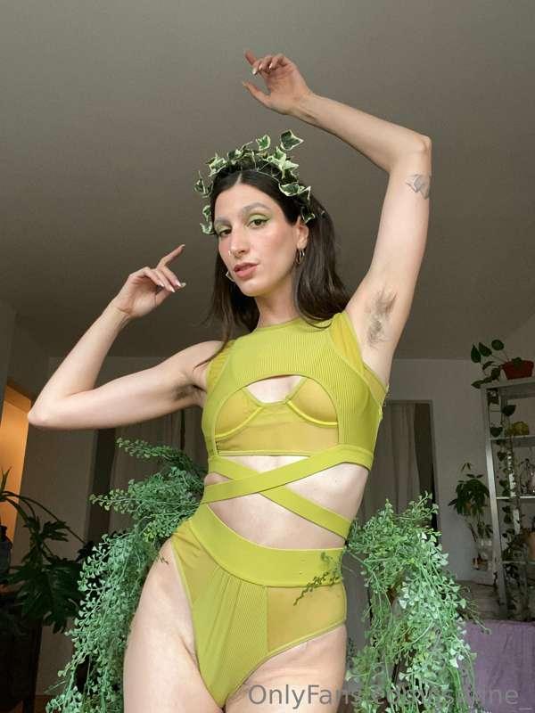 let me be your forest fairy for tonight, see you on chaturba..