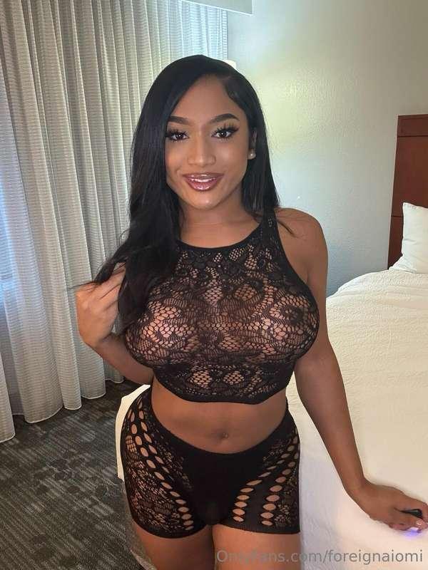 I don’t tease… unless I know you can’t resist. 😘