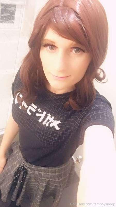 Lemme be your gamer girl gf 🥺👉👈