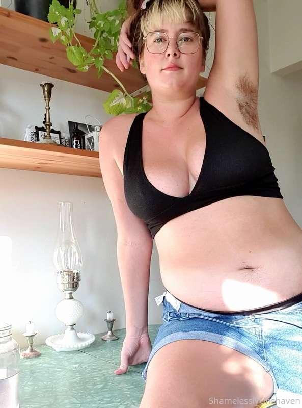 Swipe through to see me undress ;)