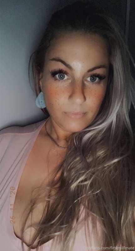 You are doing enough even if it doesn’t feel like it. xoxo🖤🖤