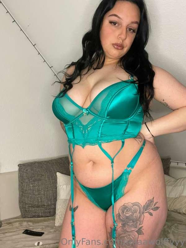 Buyed a new set, do you like it ?🧜‍♀️💕