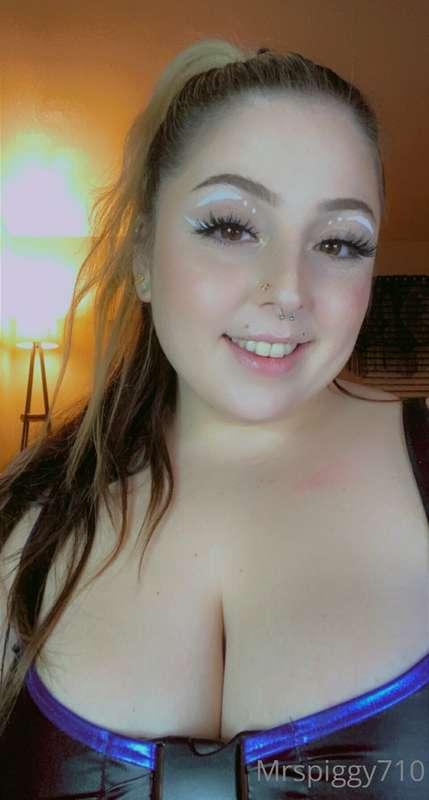 mrspiggy710 image #0