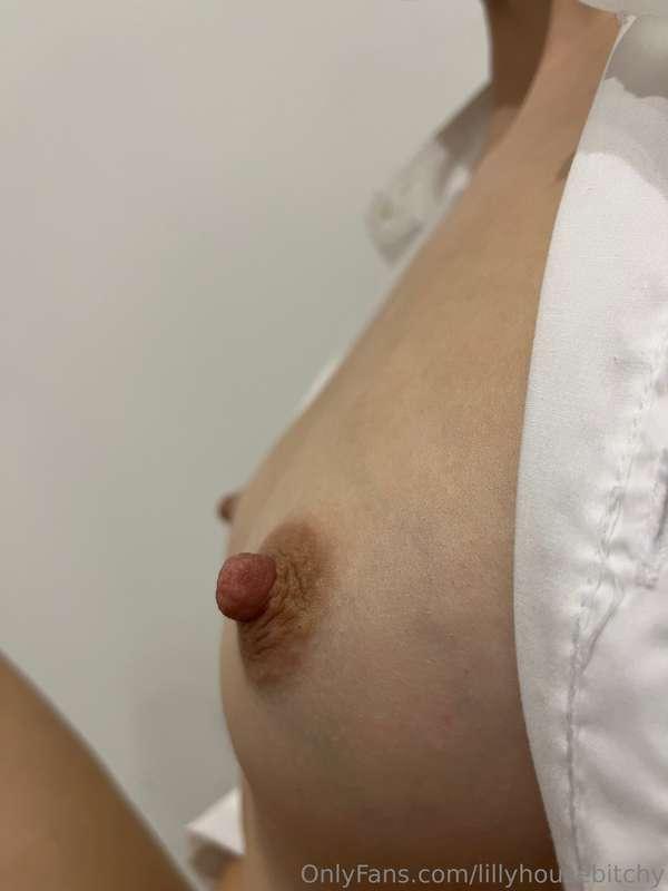 yes, girls can get hard too 😋 and wet, but that’s another pl..