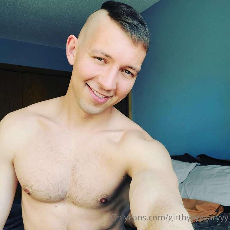 Fresh shave and a haircut and now im out on the loose cummin..